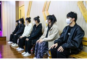 叉逼视频免费"北音附中高三表演专业阶段性考试"